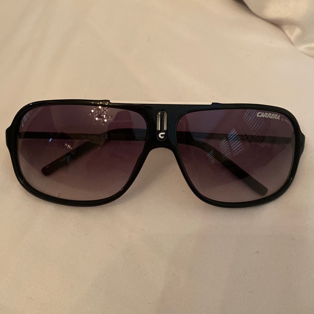 Carrera Mens sunglasses